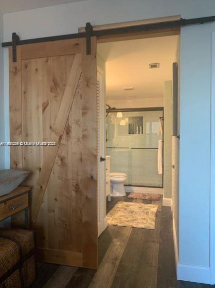 HOLLYWOOD TOWERS CONDO - Residential Lease