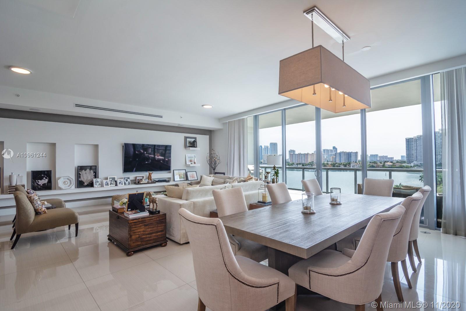 ECHO CONDO - Residential Lease