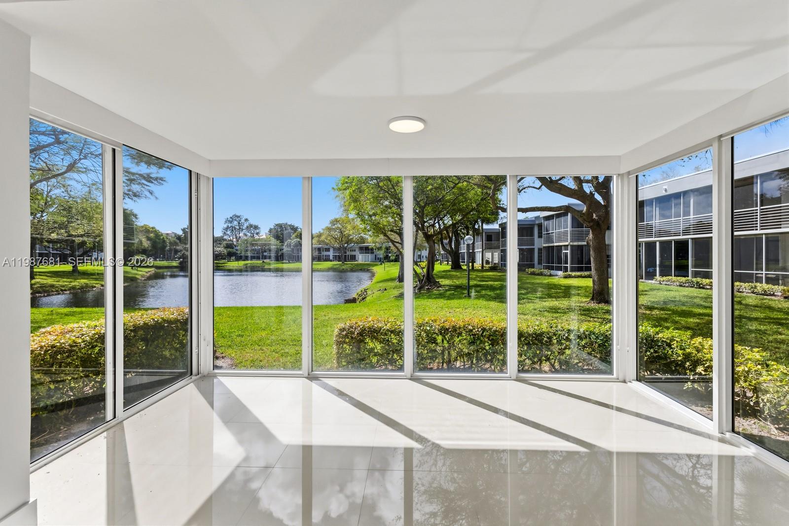 NO 14 PALM-AIRE COUNTRY C - Residential