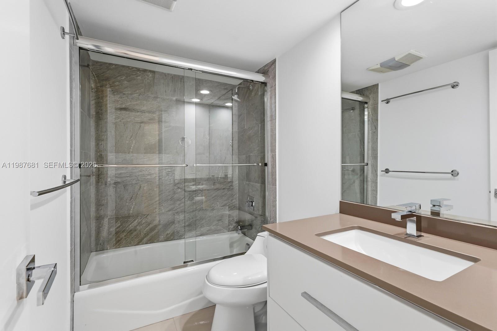 NO 14 PALM-AIRE COUNTRY C - Residential