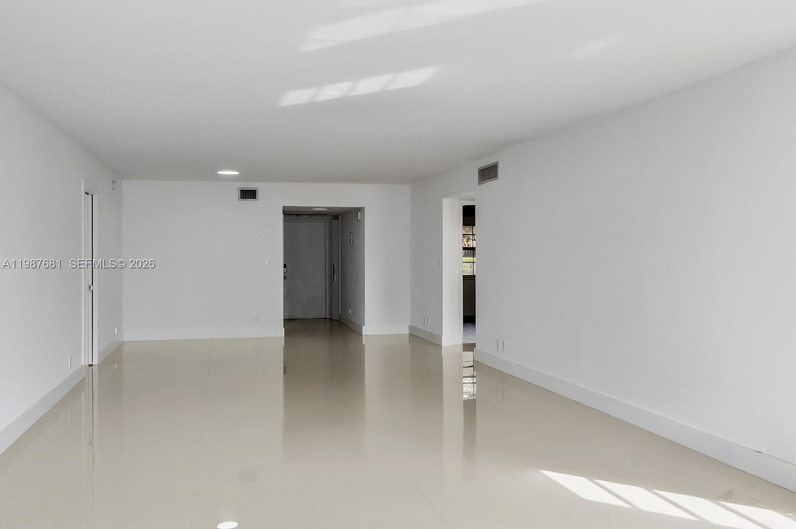 NO 14 PALM-AIRE COUNTRY C - Residential