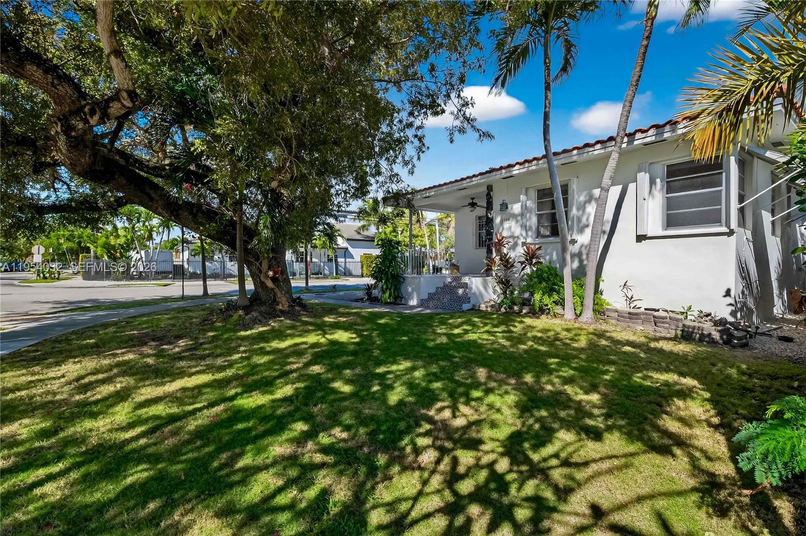 SILVER BLUFF EST SEC C - Residential