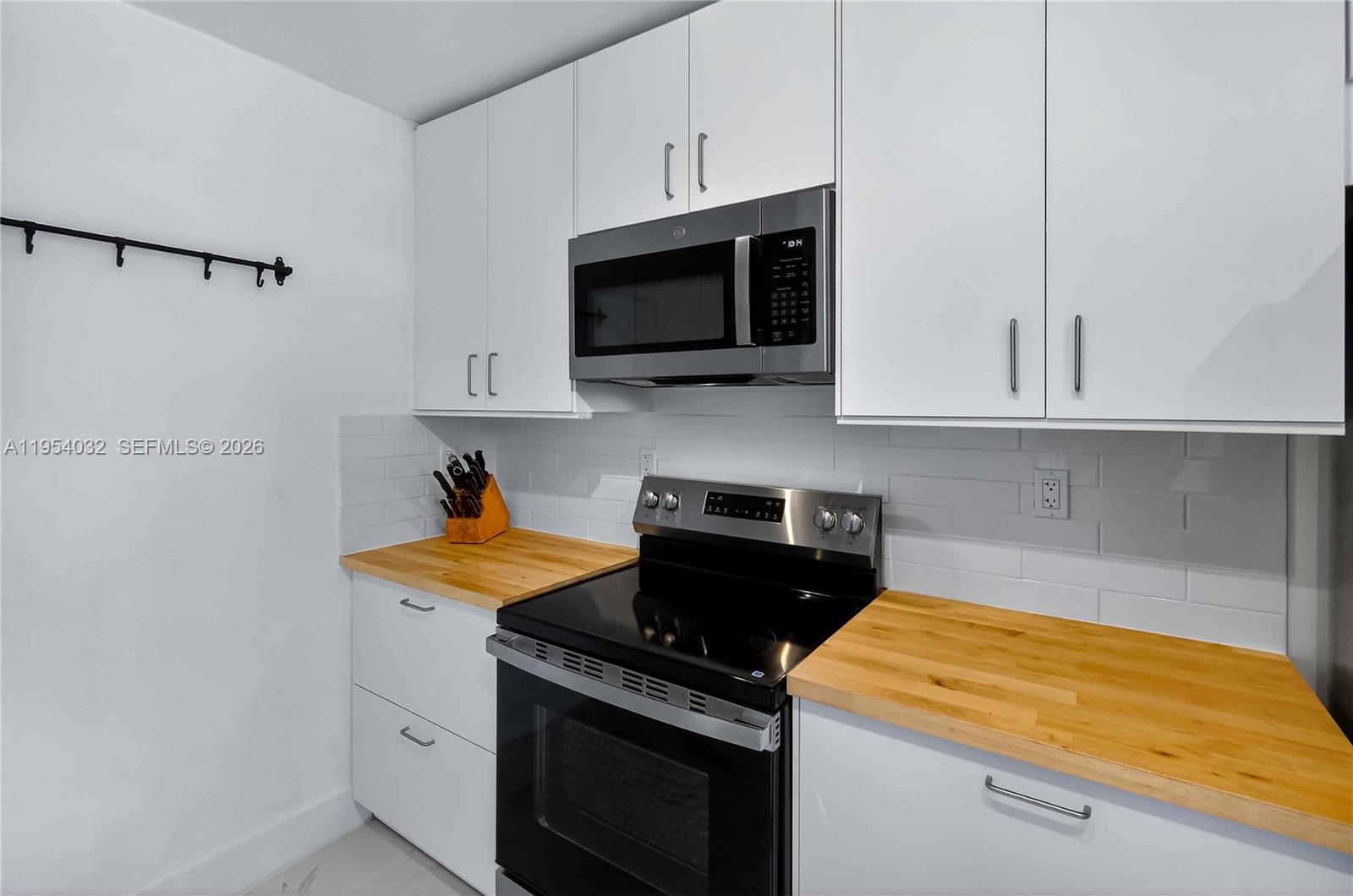 SILVER BLUFF EST SEC C - Residential