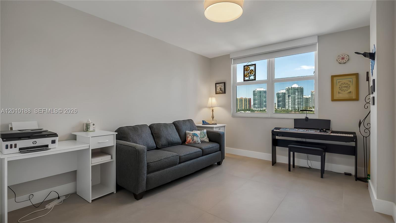 ARLEN HOUSE CONDO - Residential