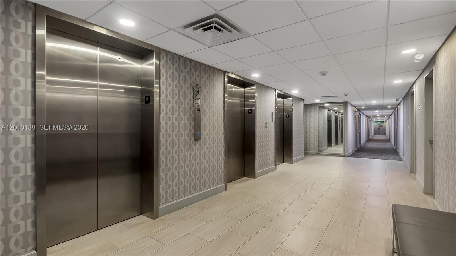 ARLEN HOUSE CONDO - Residential