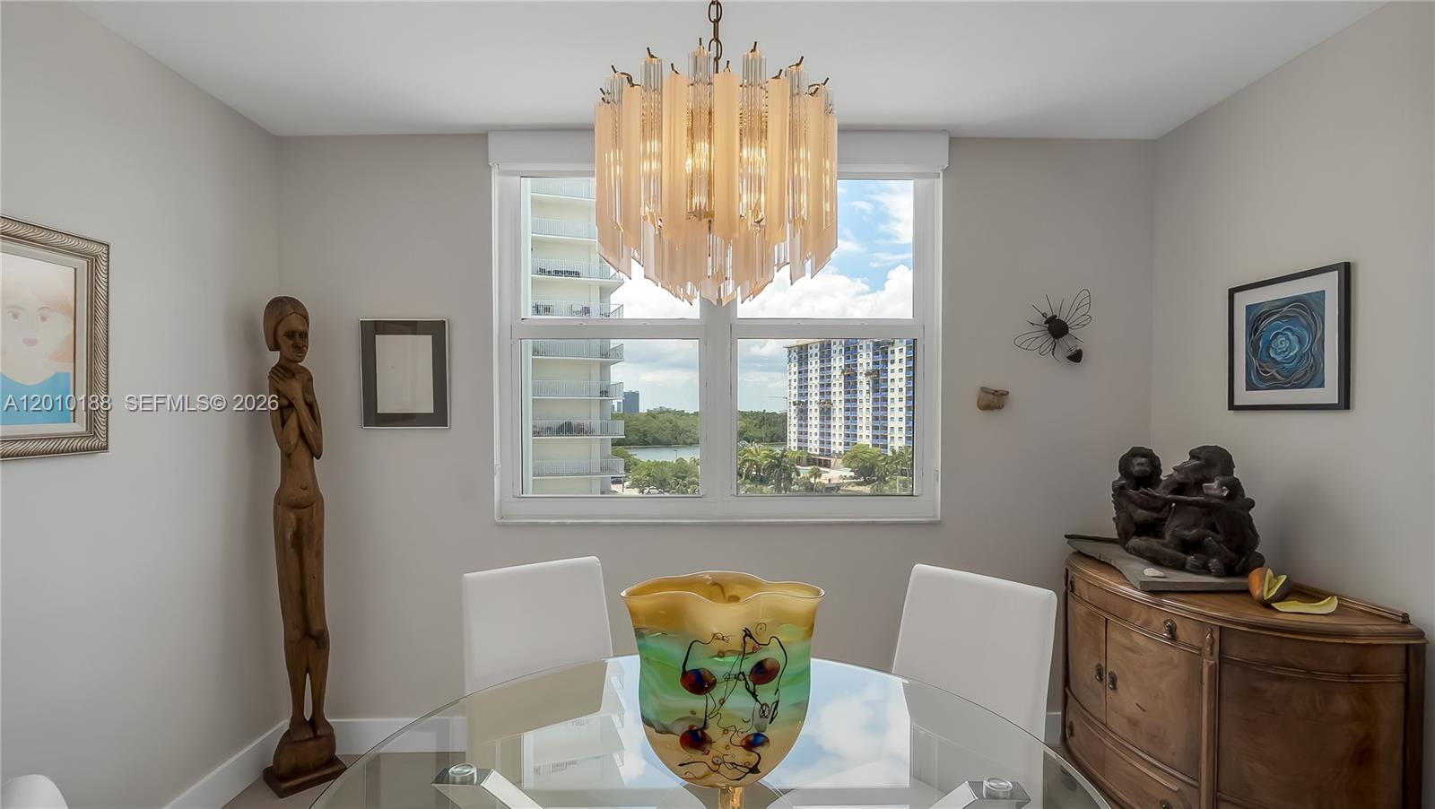 ARLEN HOUSE CONDO - Residential