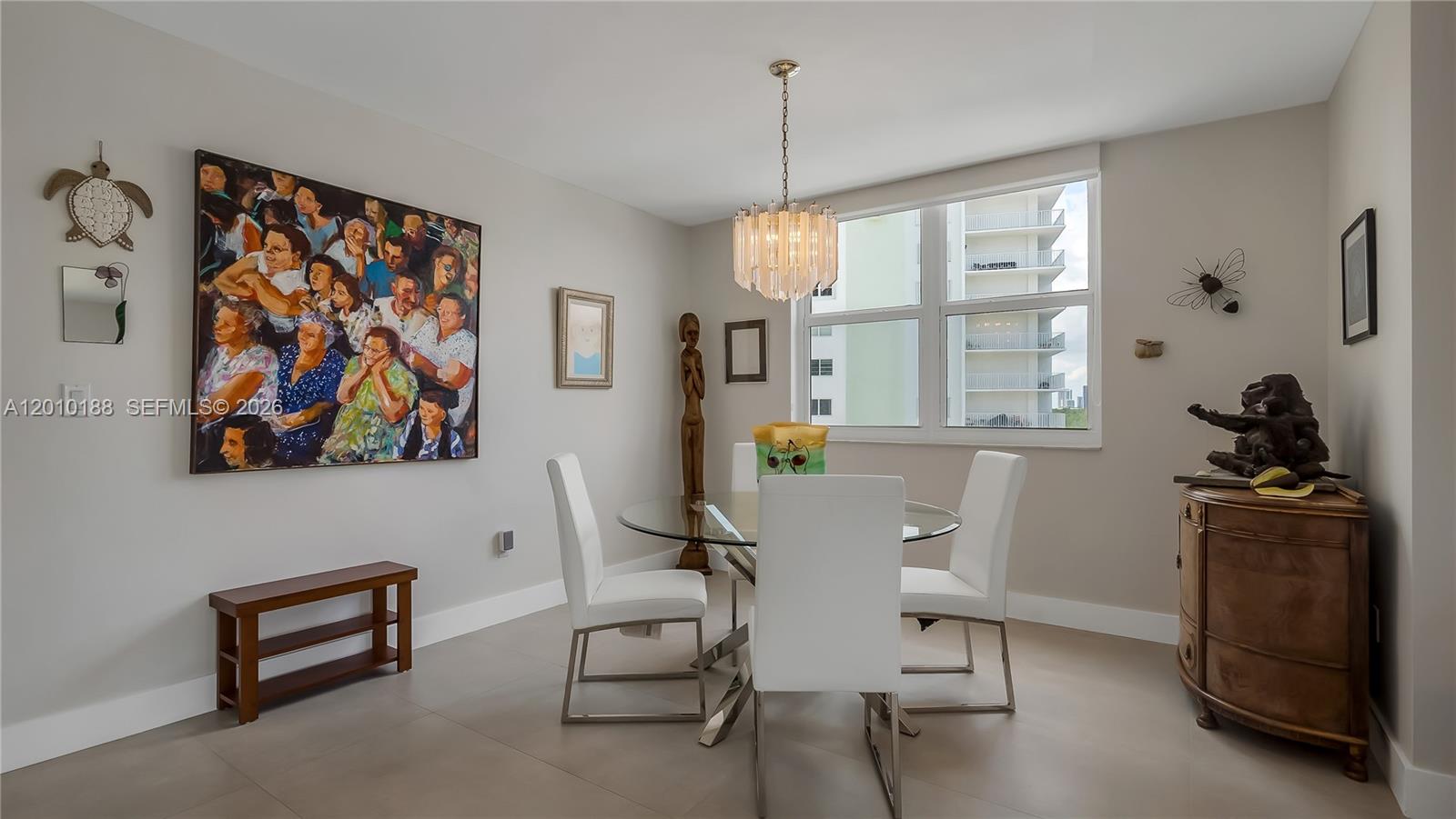 ARLEN HOUSE CONDO - Residential