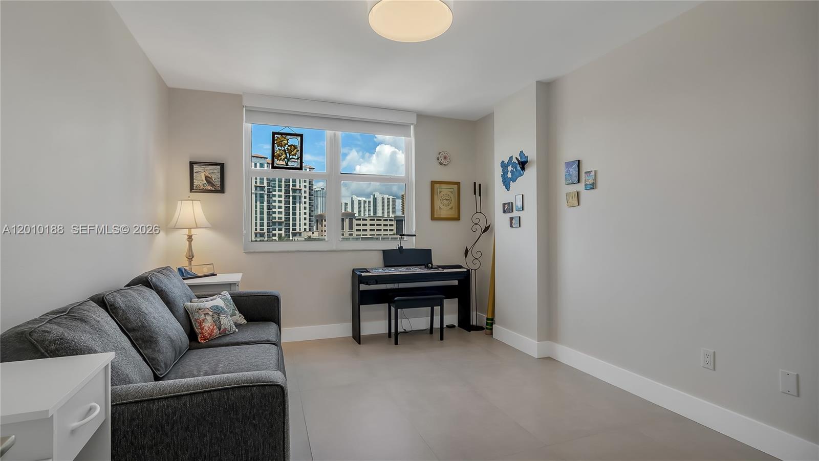 ARLEN HOUSE CONDO - Residential
