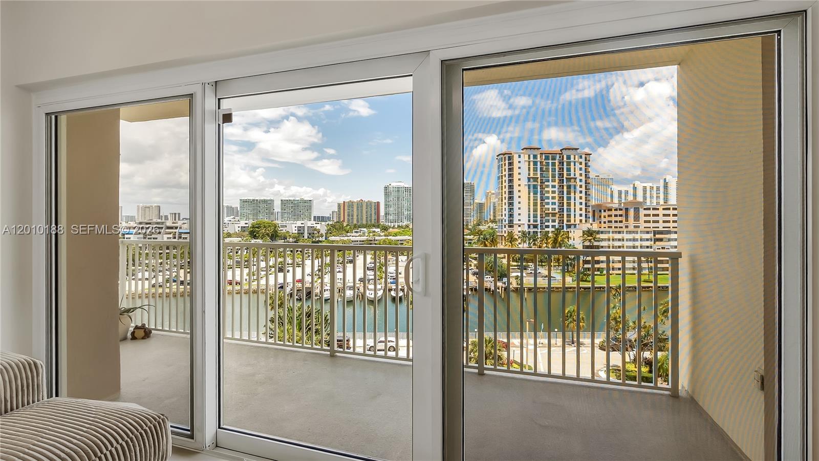 ARLEN HOUSE CONDO - Residential