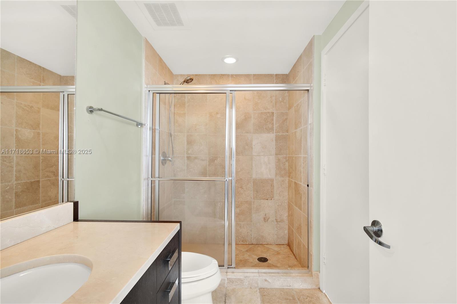 TRUMP ROYALE CONDO - Residential