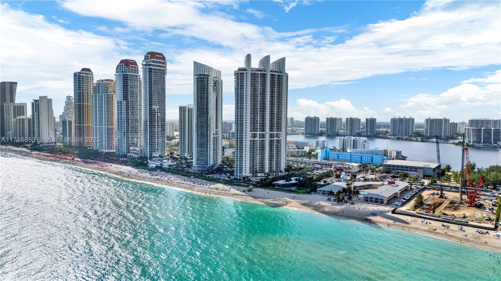 TRUMP ROYALE CONDO - Residential