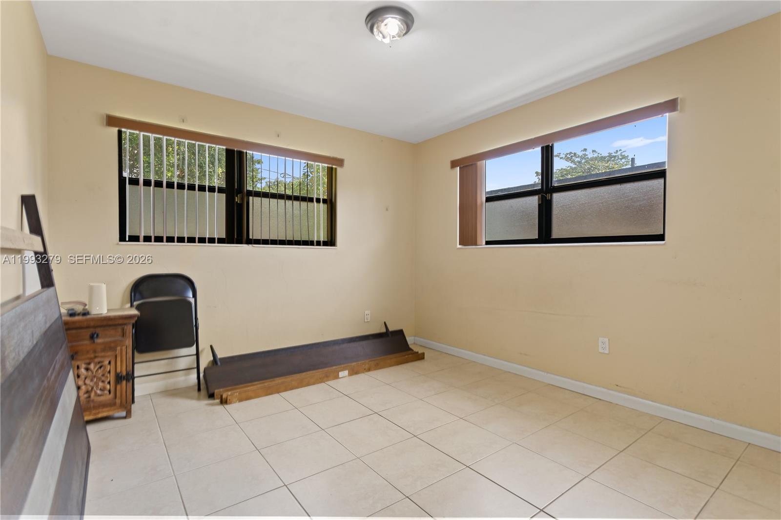 COMML ARLINGTON - Residential Income