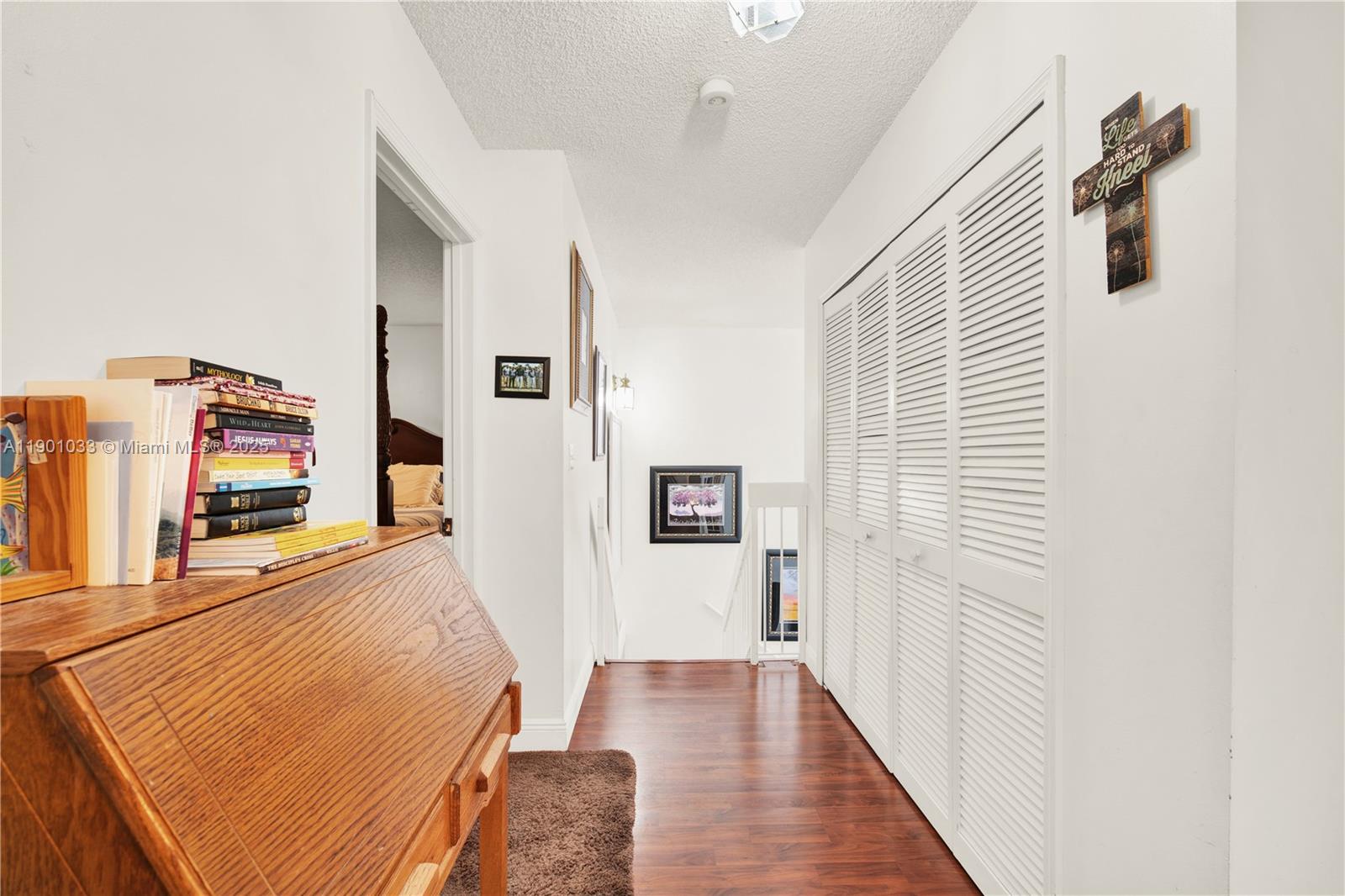 KENDALL GROVE CLUSTER HOM - Residential