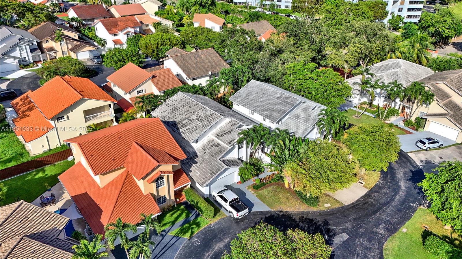 KENDALL GROVE CLUSTER HOM - Residential
