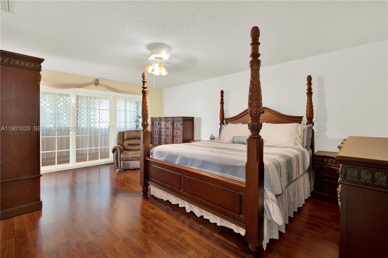 KENDALL GROVE CLUSTER HOM - Residential