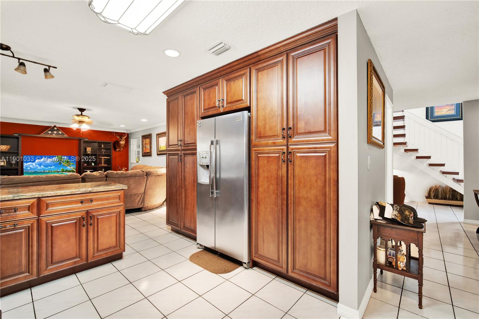 KENDALL GROVE CLUSTER HOM - Residential