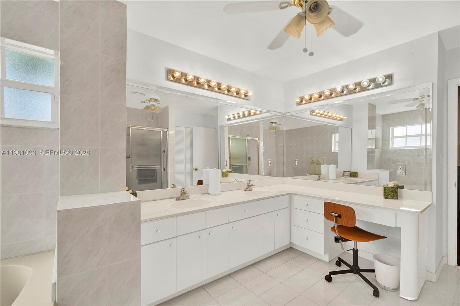 KENDALL GROVE CLUSTER HOM - Residential
