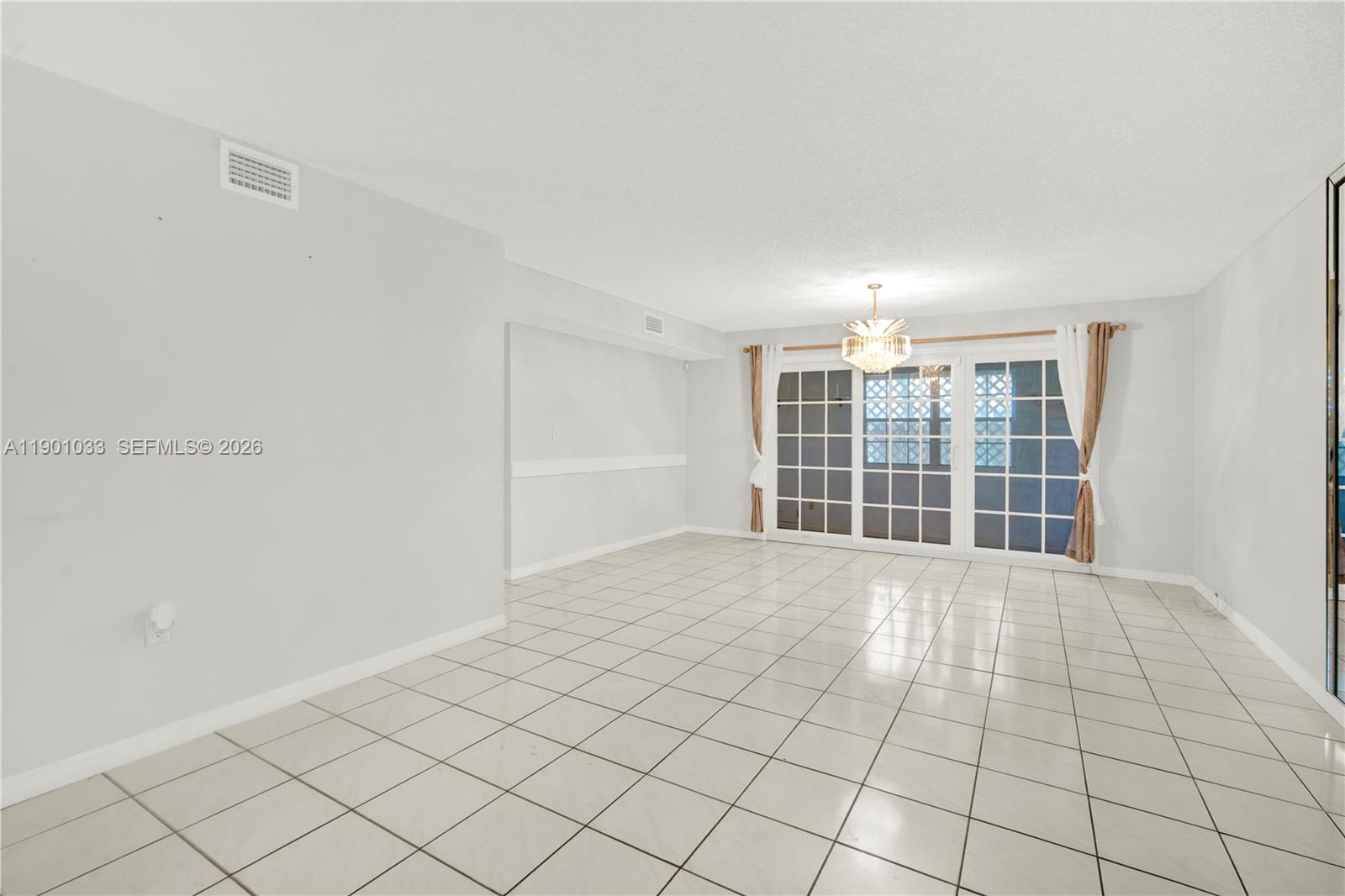 KENDALL GROVE CLUSTER HOM - Residential