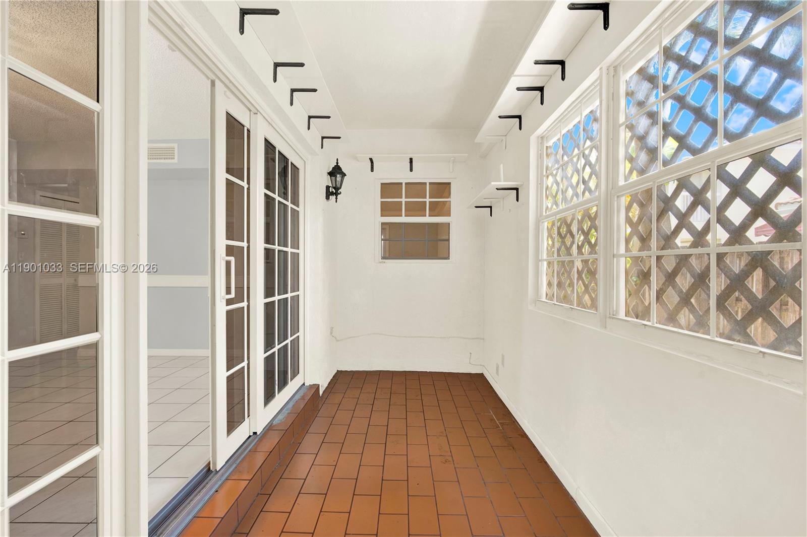 KENDALL GROVE CLUSTER HOM - Residential