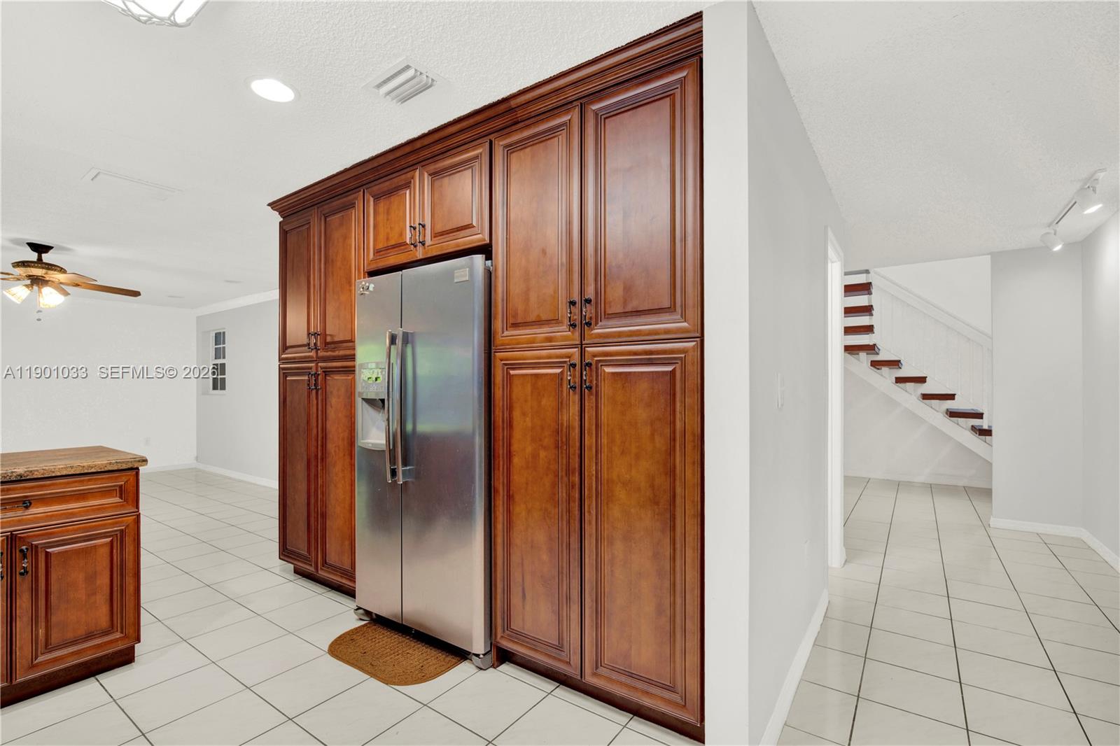 KENDALL GROVE CLUSTER HOM - Residential
