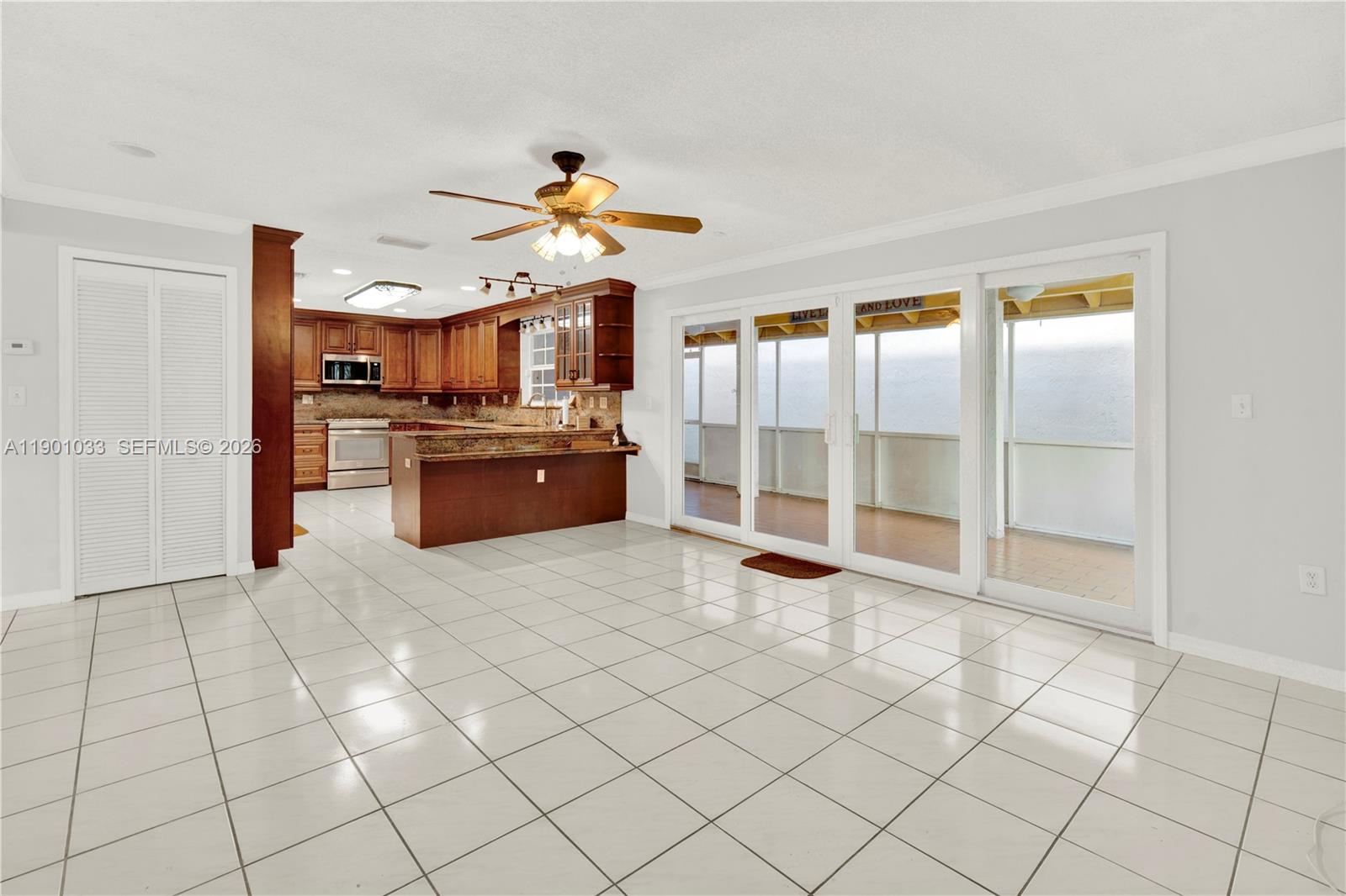 KENDALL GROVE CLUSTER HOM - Residential