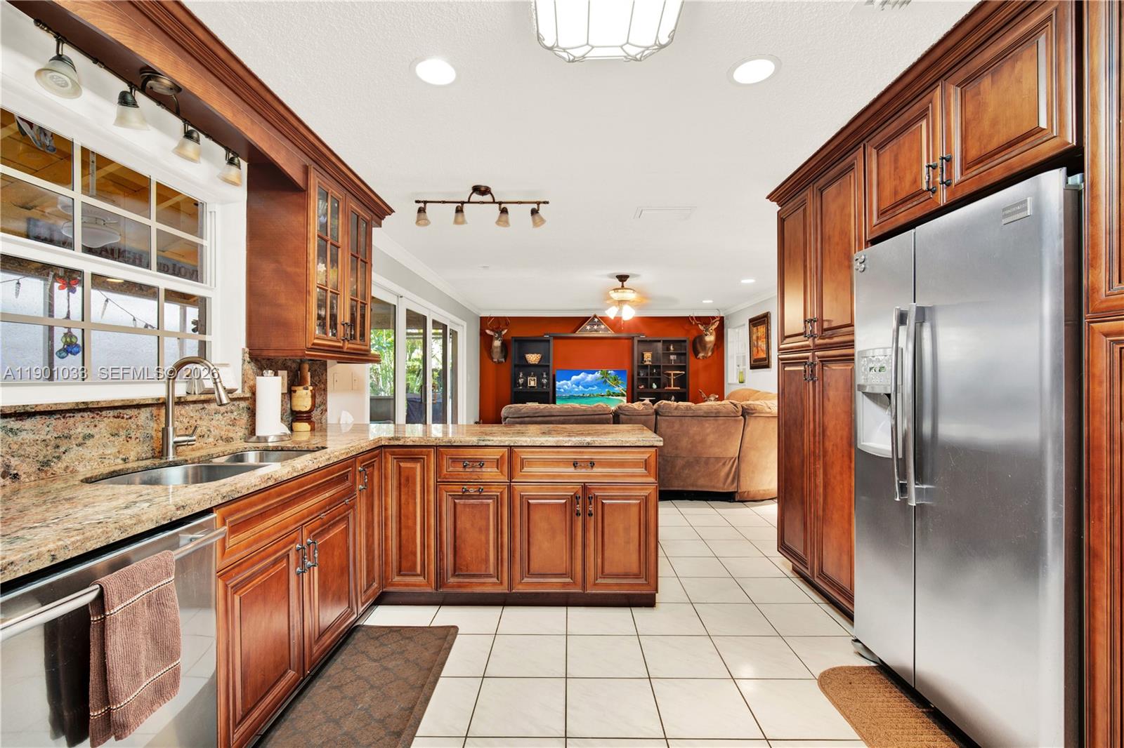 KENDALL GROVE CLUSTER HOM - Residential