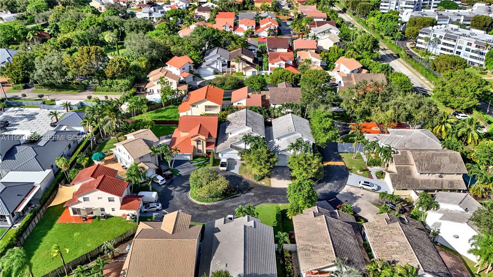 KENDALL GROVE CLUSTER HOM - Residential