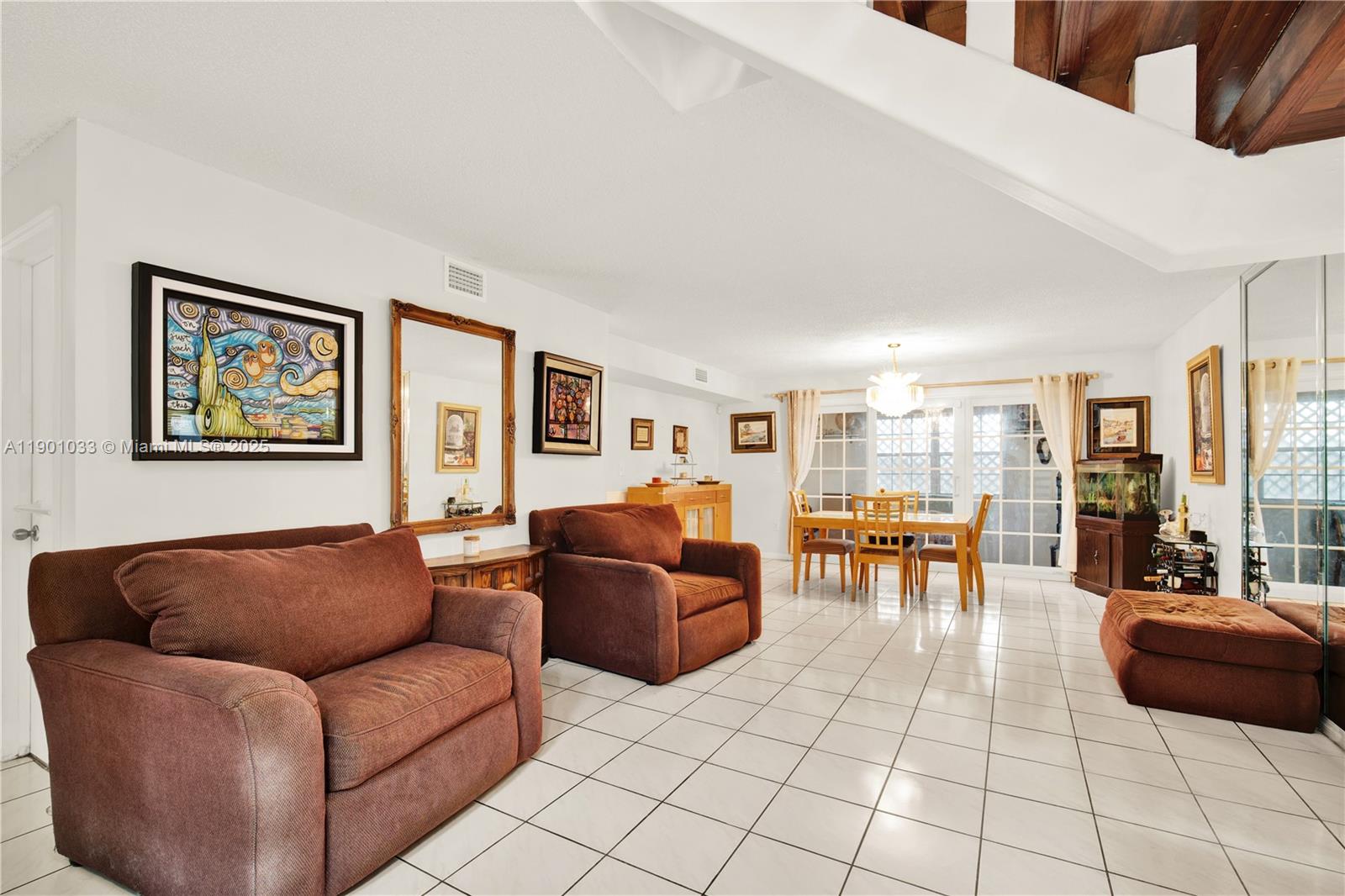 KENDALL GROVE CLUSTER HOM - Residential