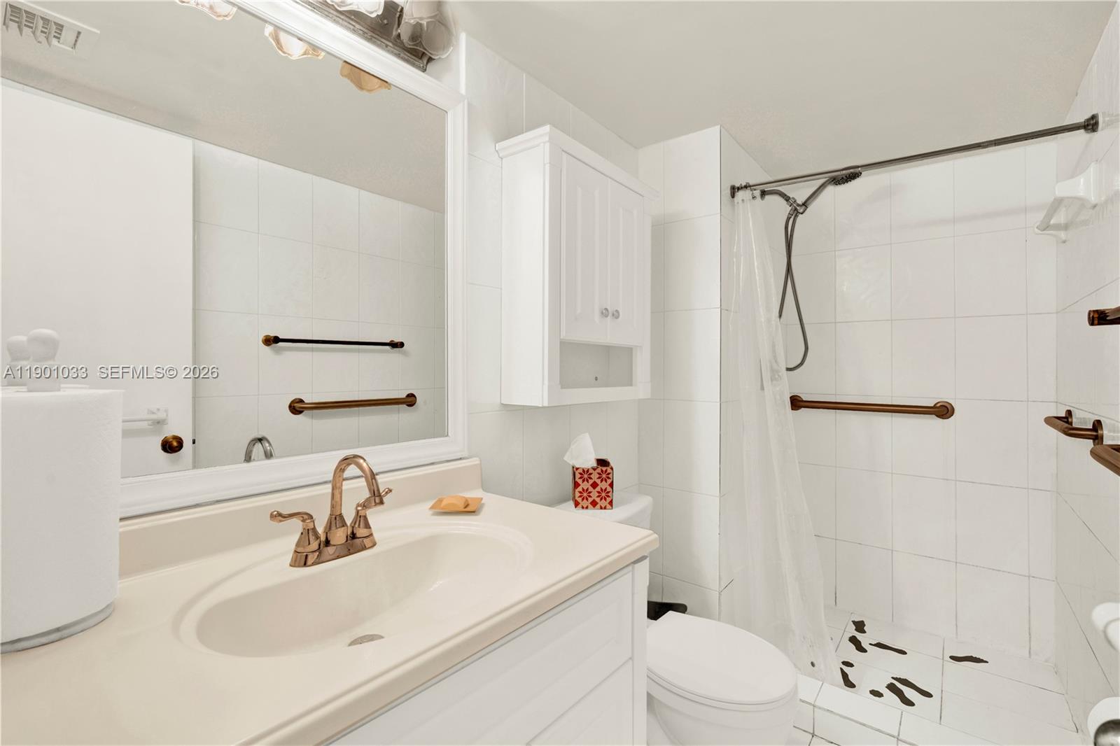 KENDALL GROVE CLUSTER HOM - Residential