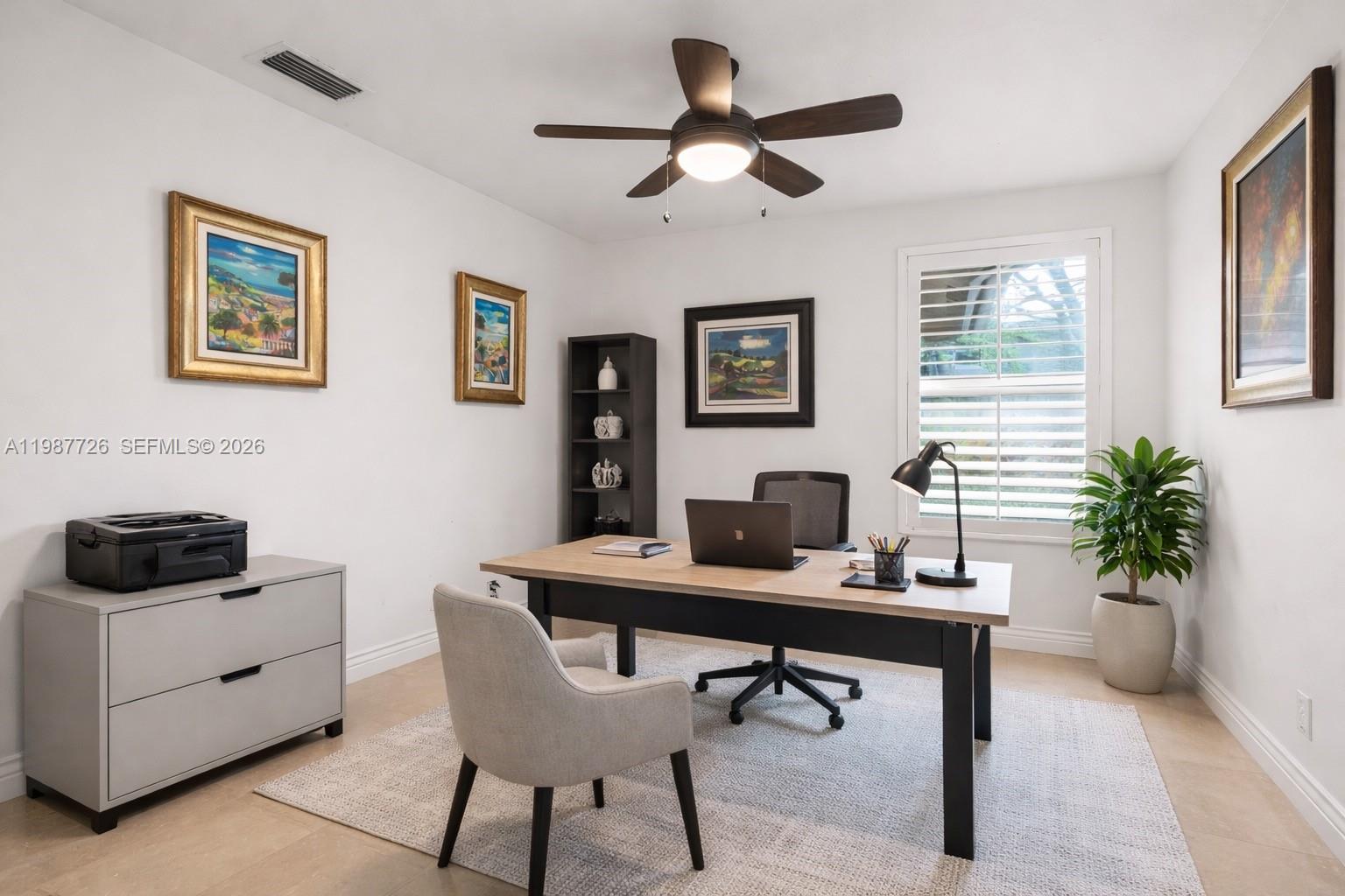 3744 Oak Ridge Cir, Weston, FL, 33331/$999,999 1 3744 Oak Ridge Cir