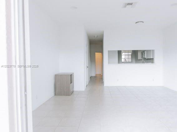 MISSION BAY TR F PH 2 - Residential Lease