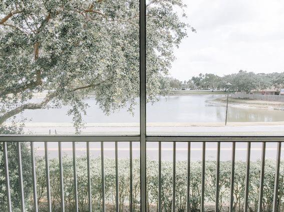 MISSION BAY TR F PH 2 - Residential Lease