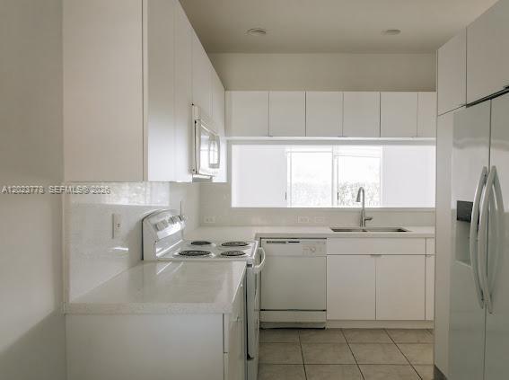 MISSION BAY TR F PH 2 - Residential Lease