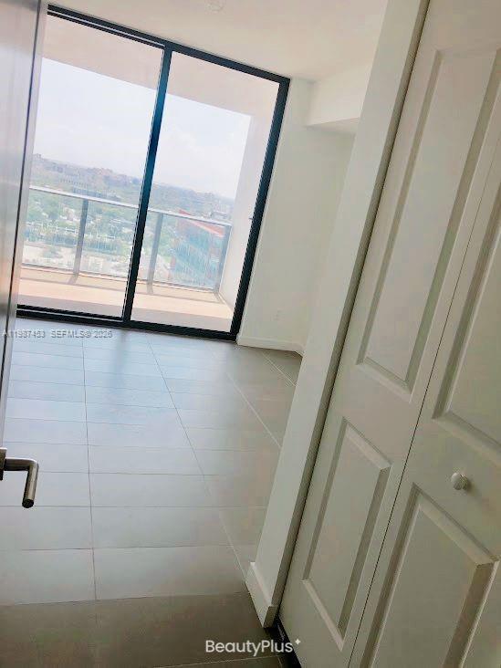 CANVAS CONDO - Residential Lease