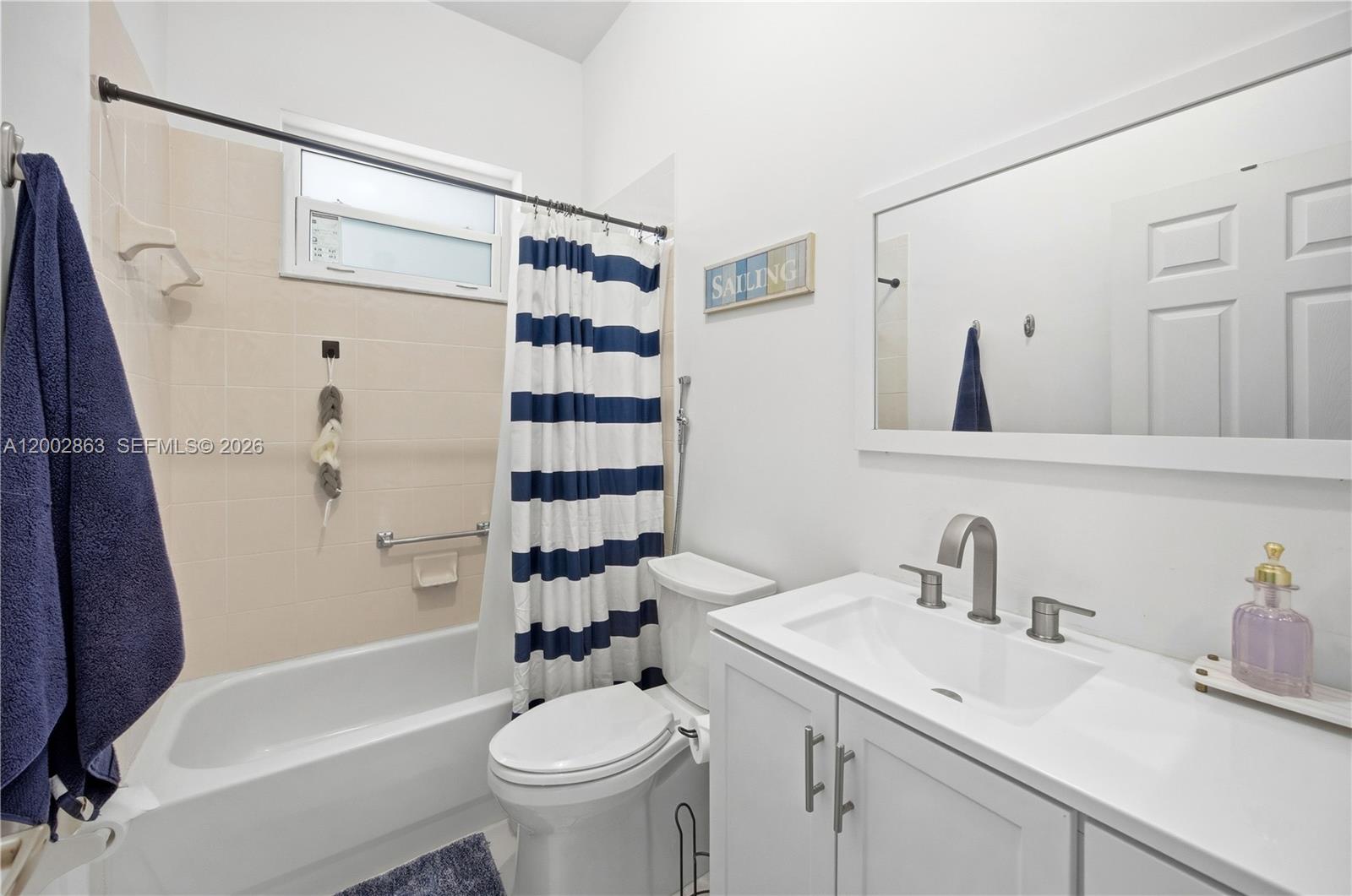 KEYS-GATE NO 1 - Residential Lease