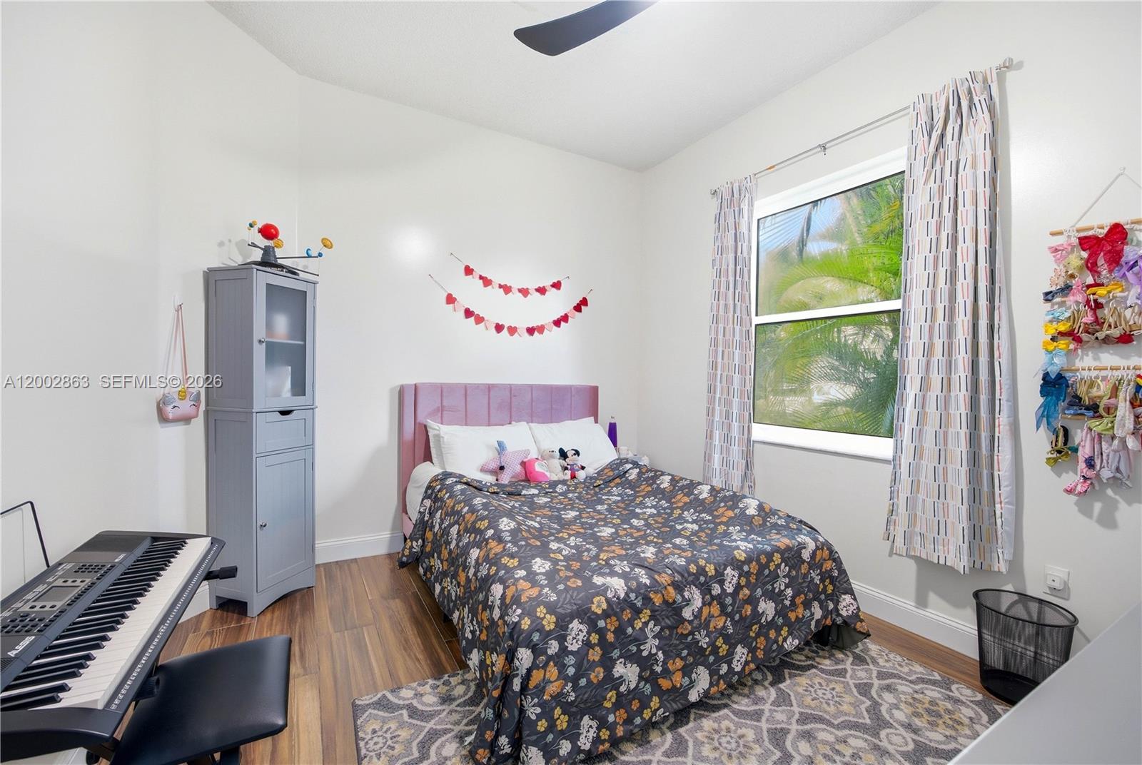 KEYS-GATE NO 1 - Residential Lease