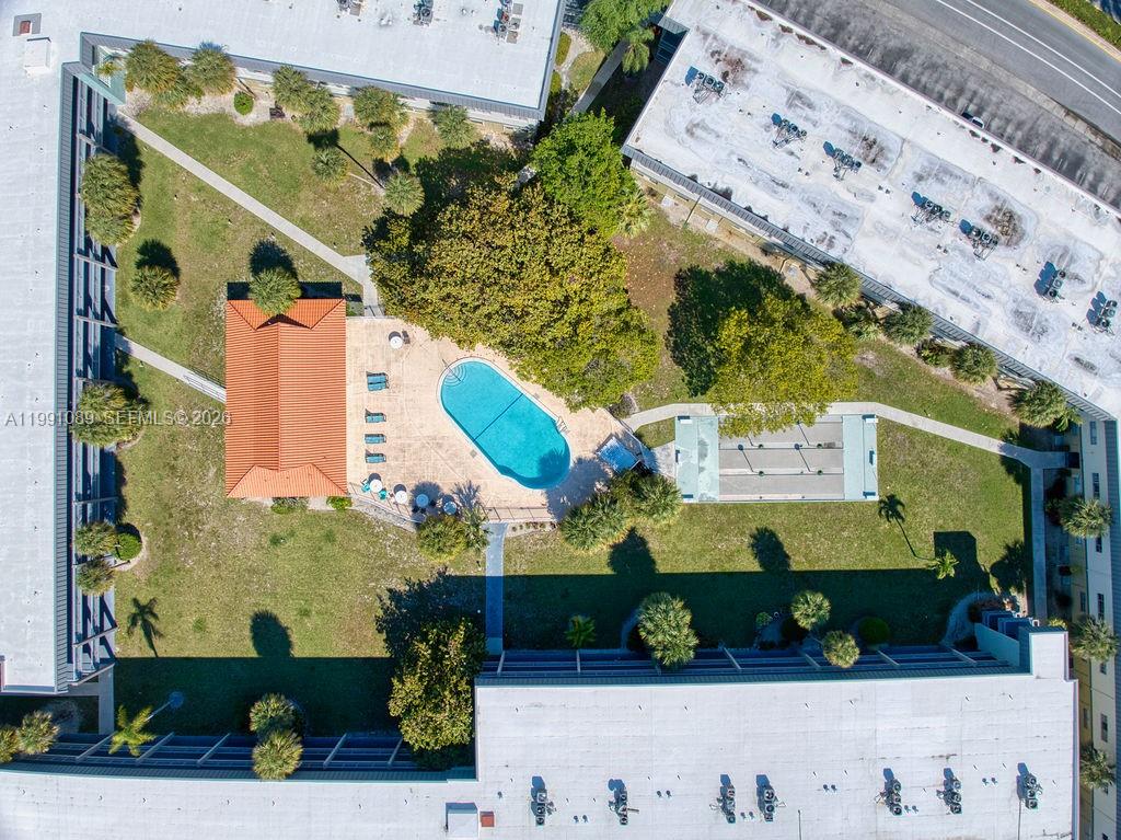 PARADISE BY THE SEA CONDO - Residential