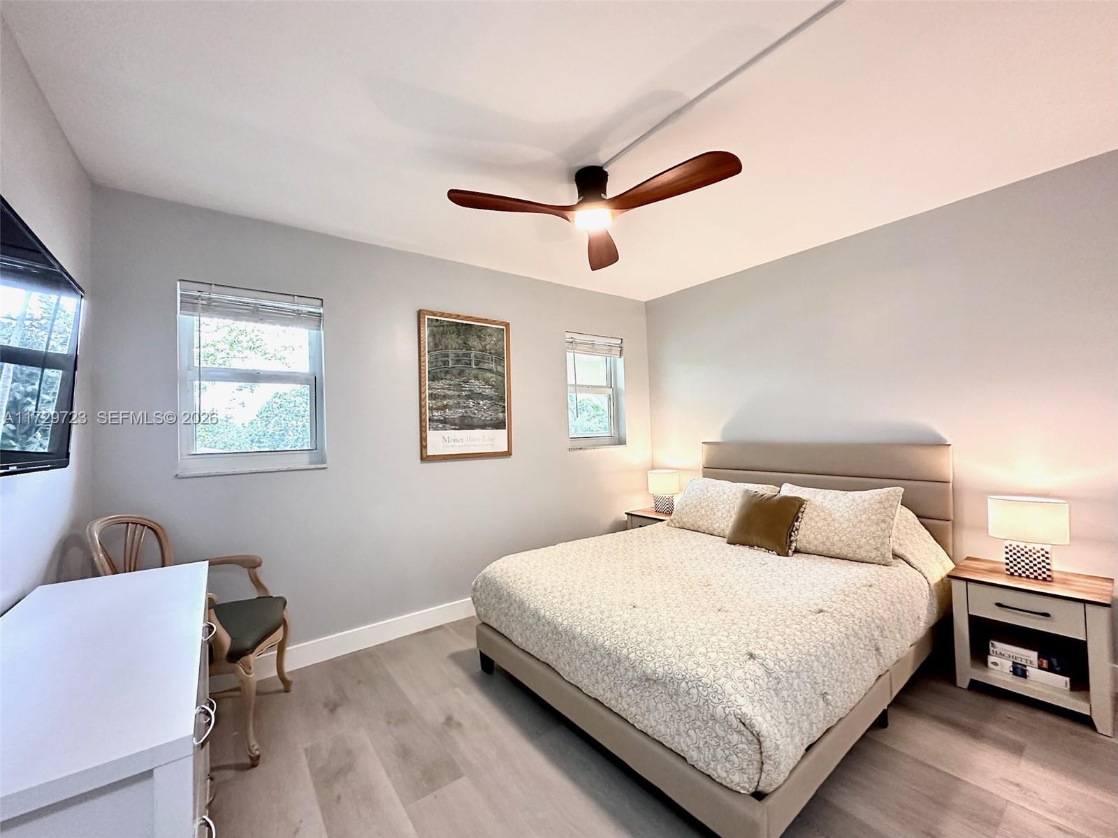 SUNRISE LAKES 8 CONDO - Residential