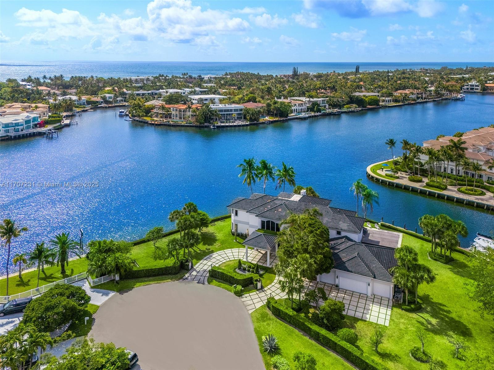 GOLDEN ISLES ESTATES FIRS - Residential