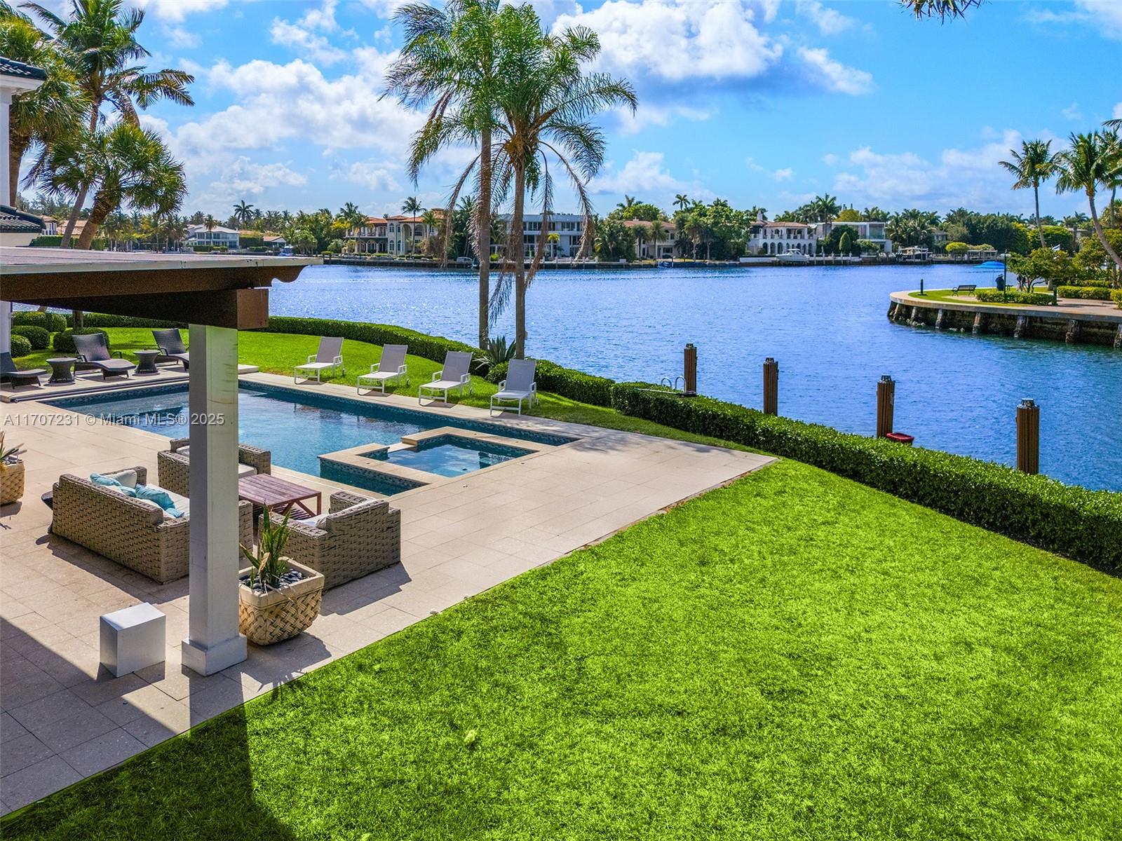 GOLDEN ISLES ESTATES FIRS - Residential