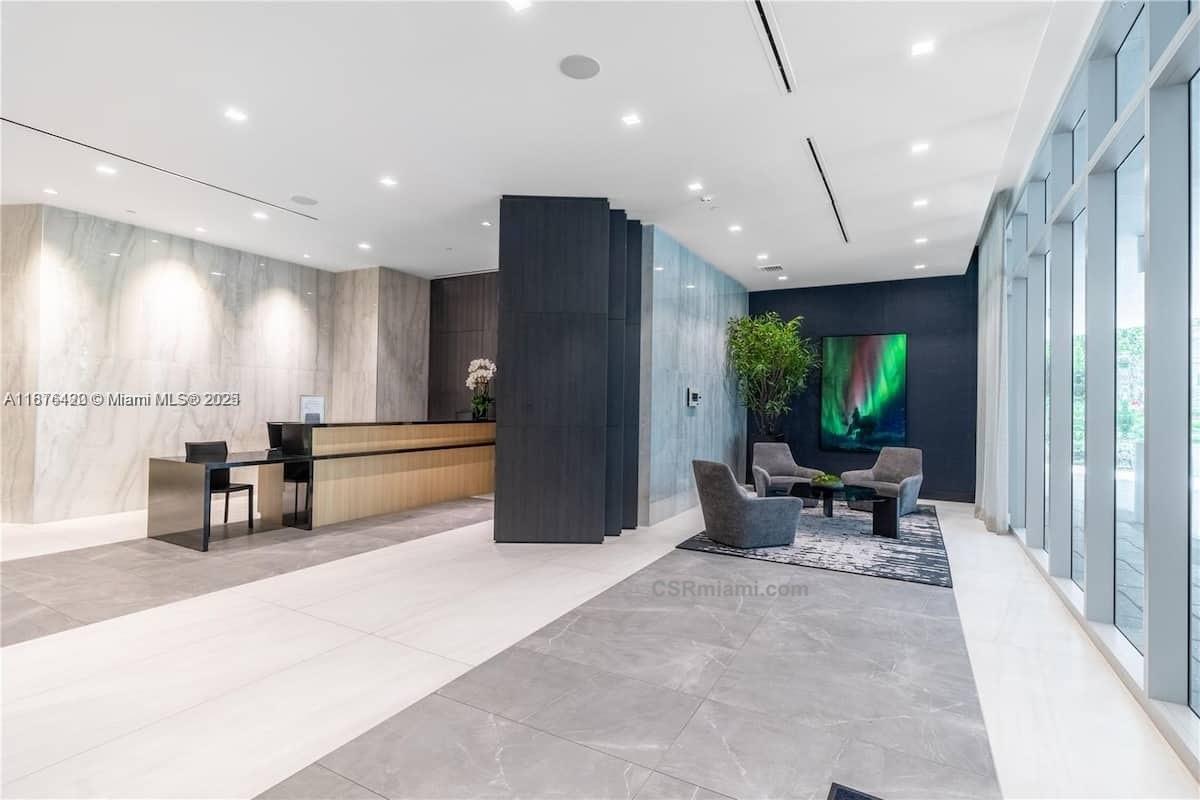 AURORA CONDOMINIUM - Residential Lease