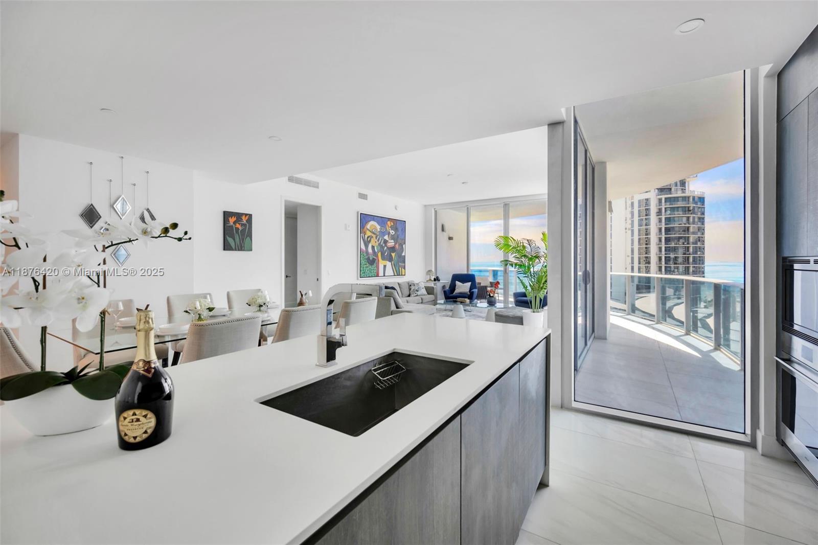 AURORA CONDOMINIUM - Residential Lease