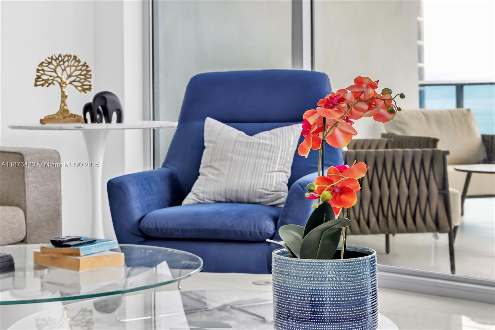 AURORA CONDOMINIUM - Residential Lease