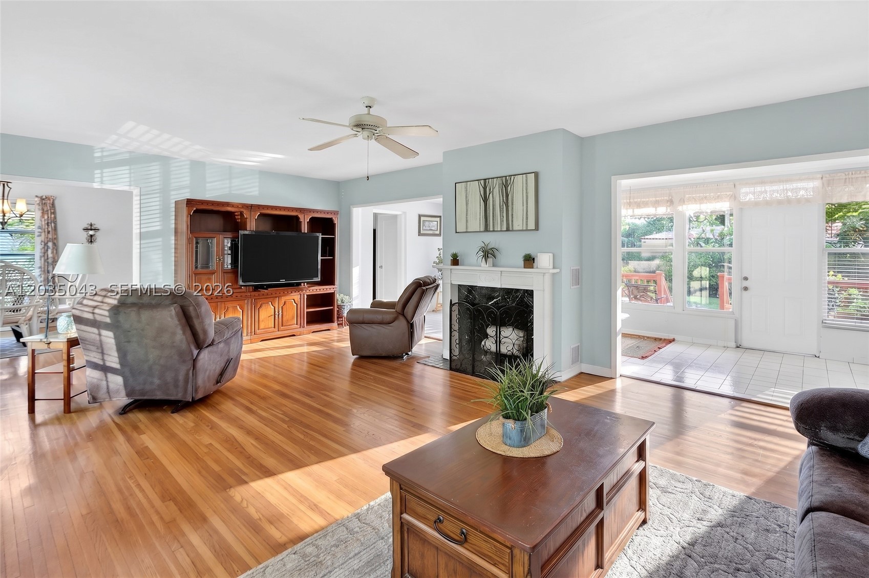 73 NE 110th St
