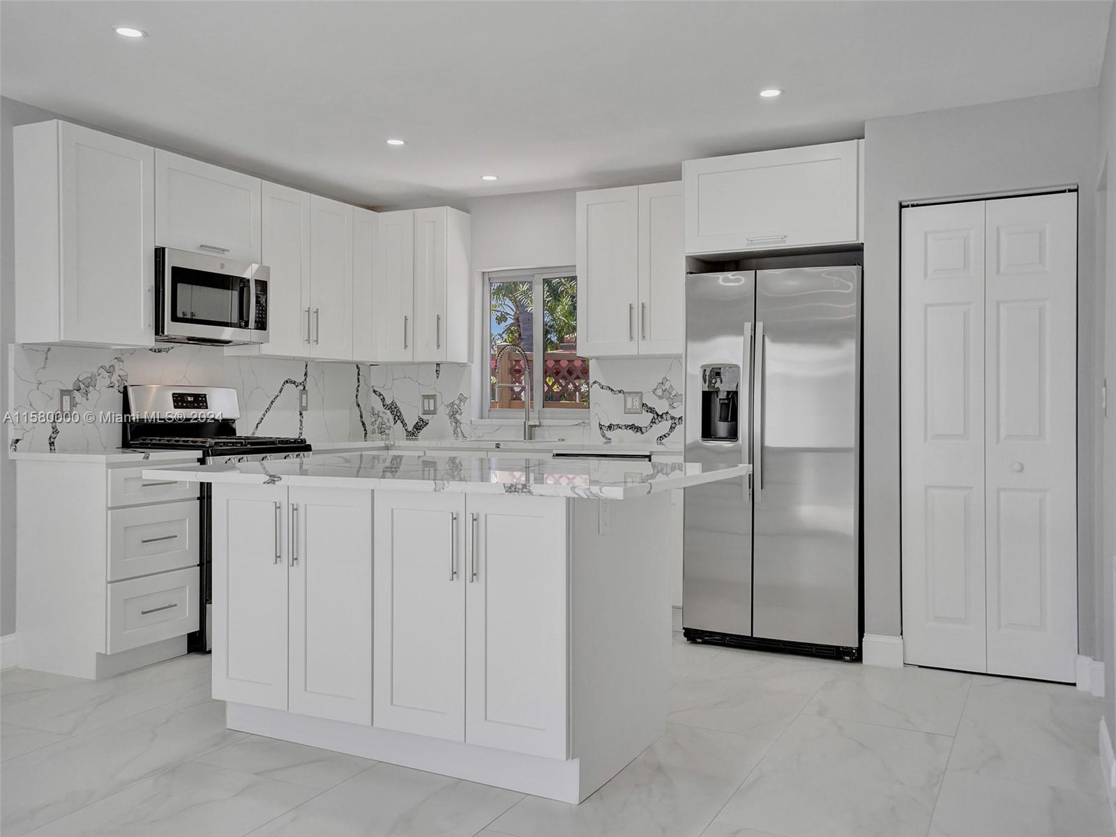 POMPANO ISLES SEC - Residential Lease