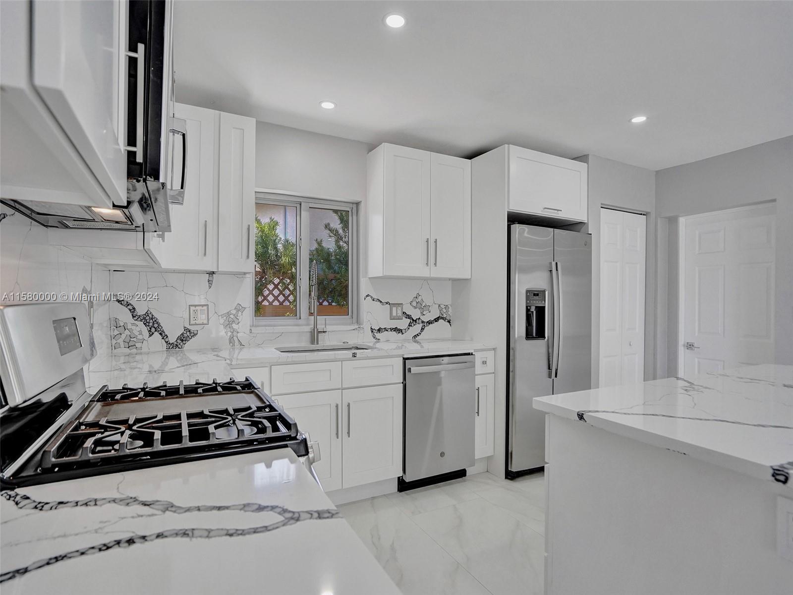 POMPANO ISLES SEC - Residential Lease