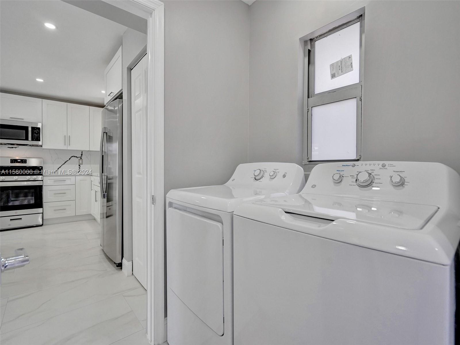 POMPANO ISLES SEC - Residential Lease