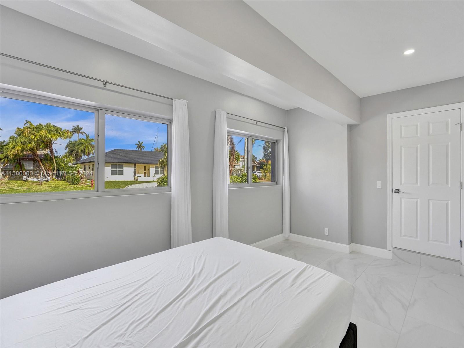 POMPANO ISLES SEC - Residential Lease