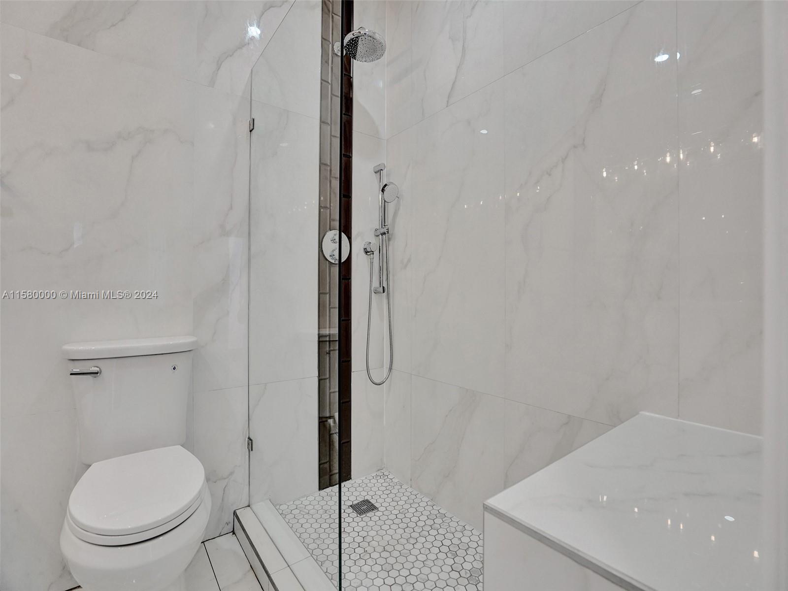 POMPANO ISLES SEC - Residential Lease