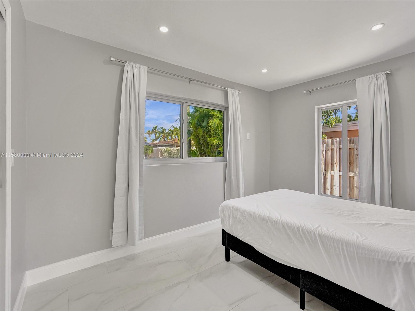 POMPANO ISLES SEC - Residential Lease